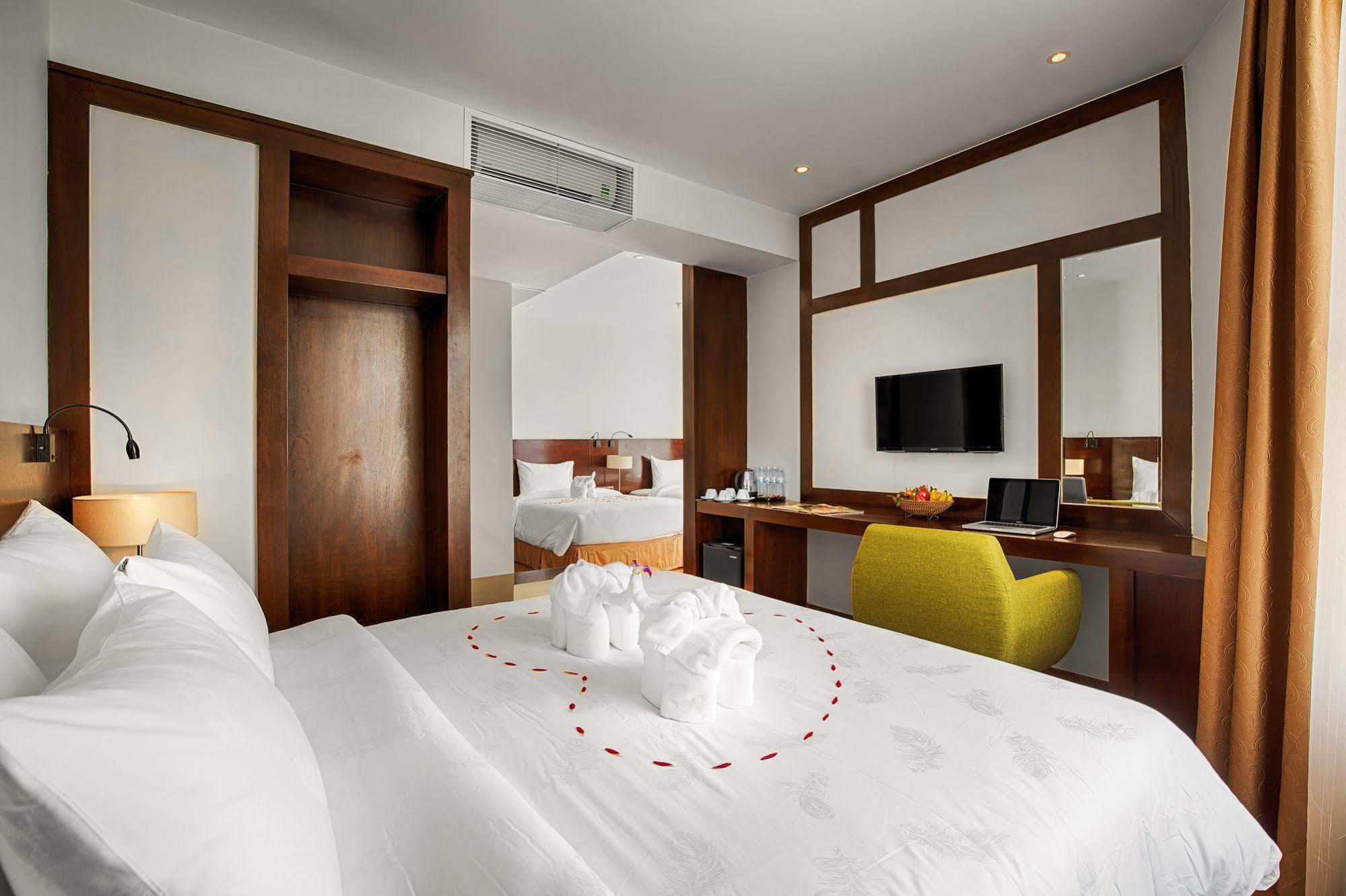 Sofia Suite Hotel Danang Exteriér fotografie